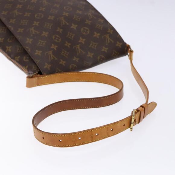LOUIS VUITTON Monogram Musette Shoulder Bag M51256 - Picture 7 of 12